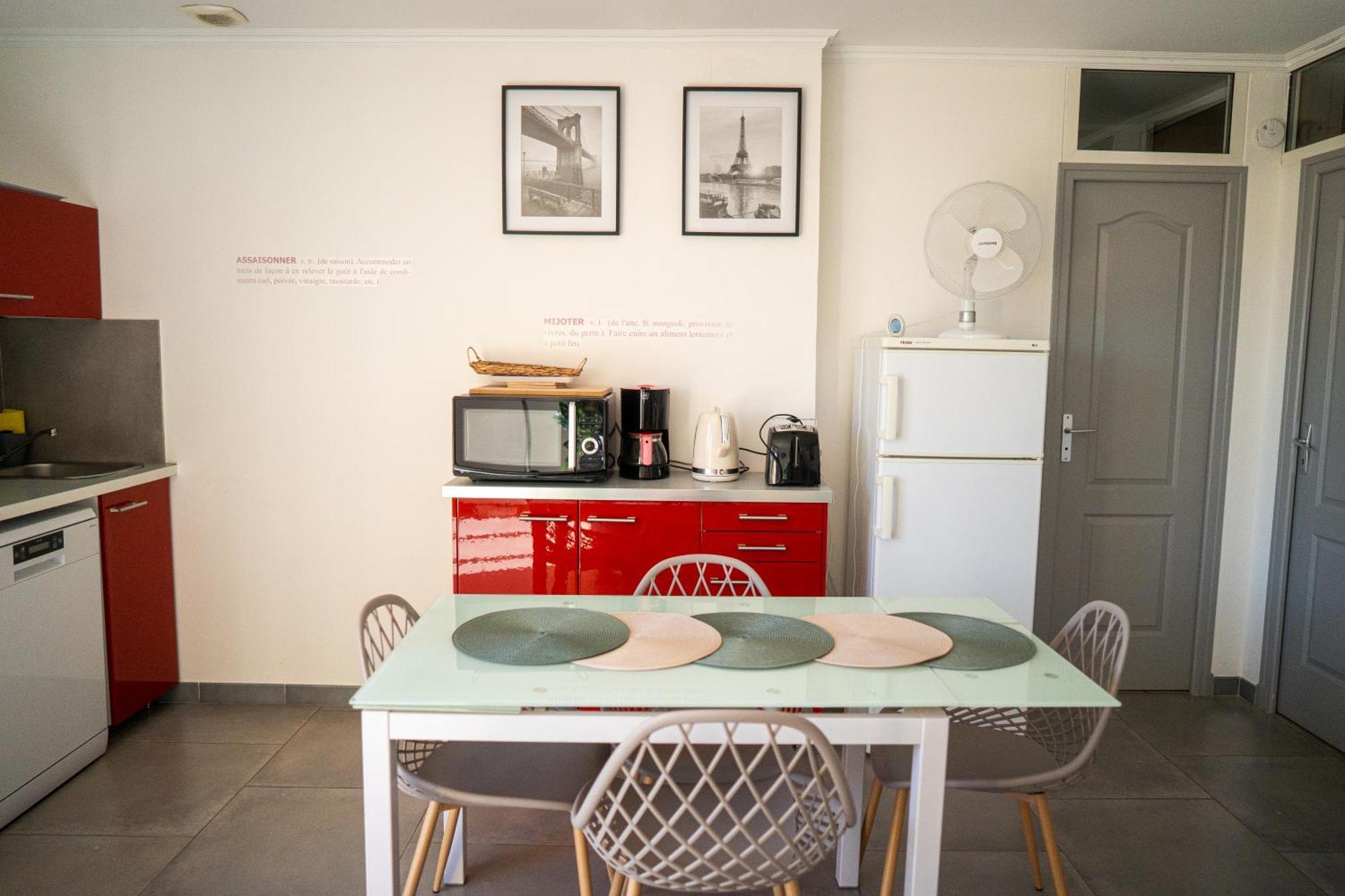 O Coeur Des Ocres Appartement Roussillon en Isere Buitenkant foto